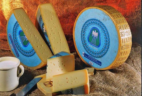 Formaggio Monte Veronese DOP