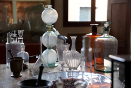 Palazzo Mocenigo - sale dedicate all'arte del profumo